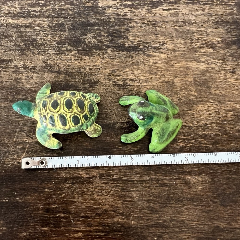 Handmade Polymer Clay Green Turtle And Frog Figurines Miniature - Picture 4 of 4